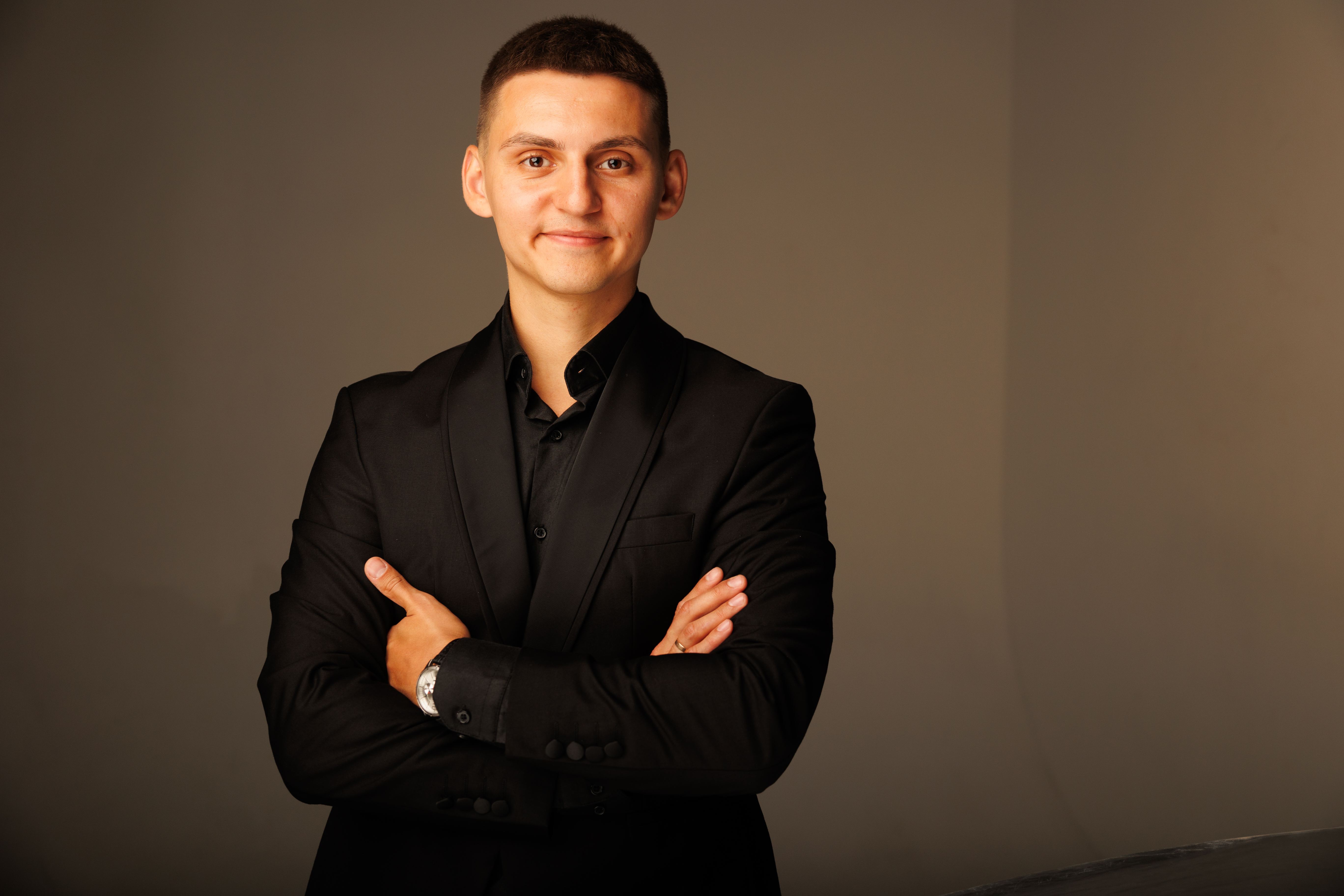 Максим Пазеков